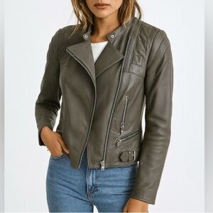 Genuine 100% Lambskin Leather Moto Biker Jacket, Closed Oakes Womens size Small